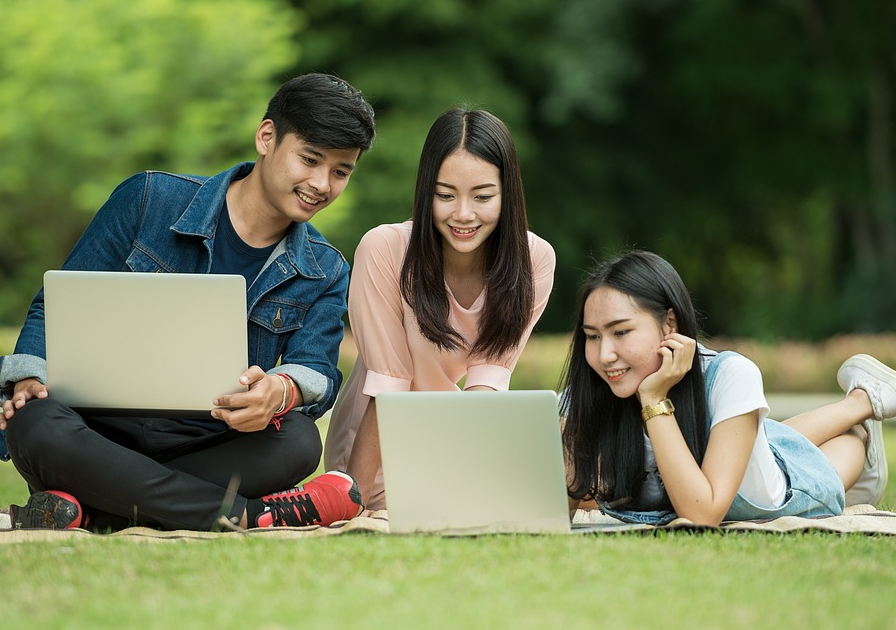 IS 30 minutes of your time worth $3,500 per day? if yes, join us now!    by private invitation only! building your activity with a laptop and using a cell phone to call your prospects! do you really want to generate more cash? if yes, then join us today! join us also on this live information workshop call that is now, in session! call this # 302-549-3200 